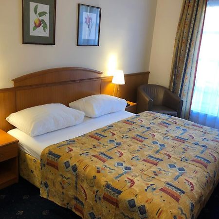 Kavalir Otel Prag Dış mekan fotoğraf