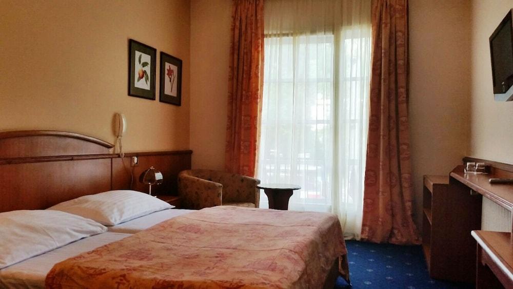 Kavalir Otel Prag Dış mekan fotoğraf
