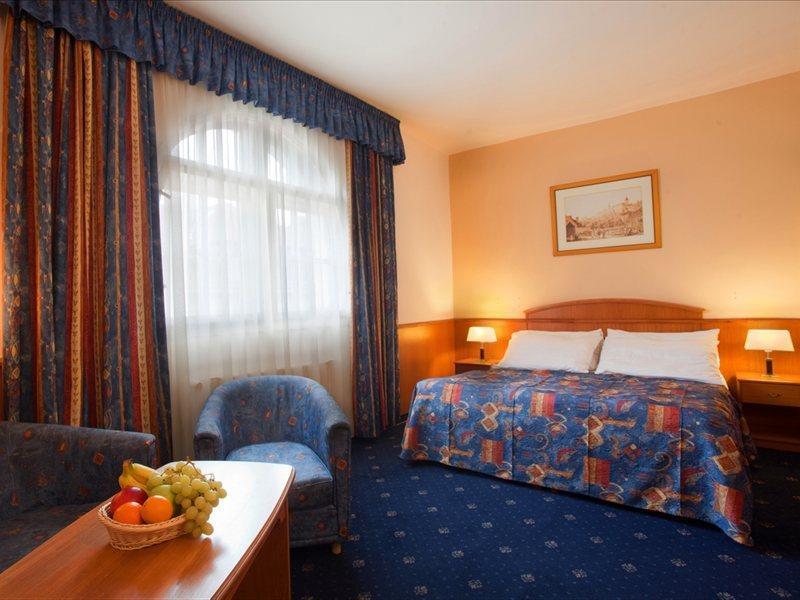 Kavalir Otel Prag Dış mekan fotoğraf