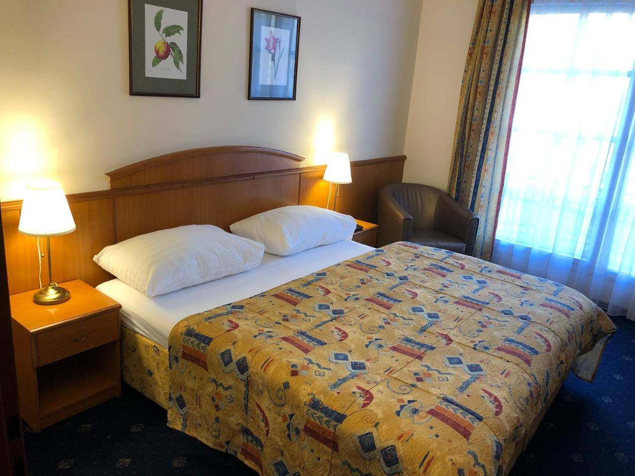 Kavalir Otel Prag Dış mekan fotoğraf