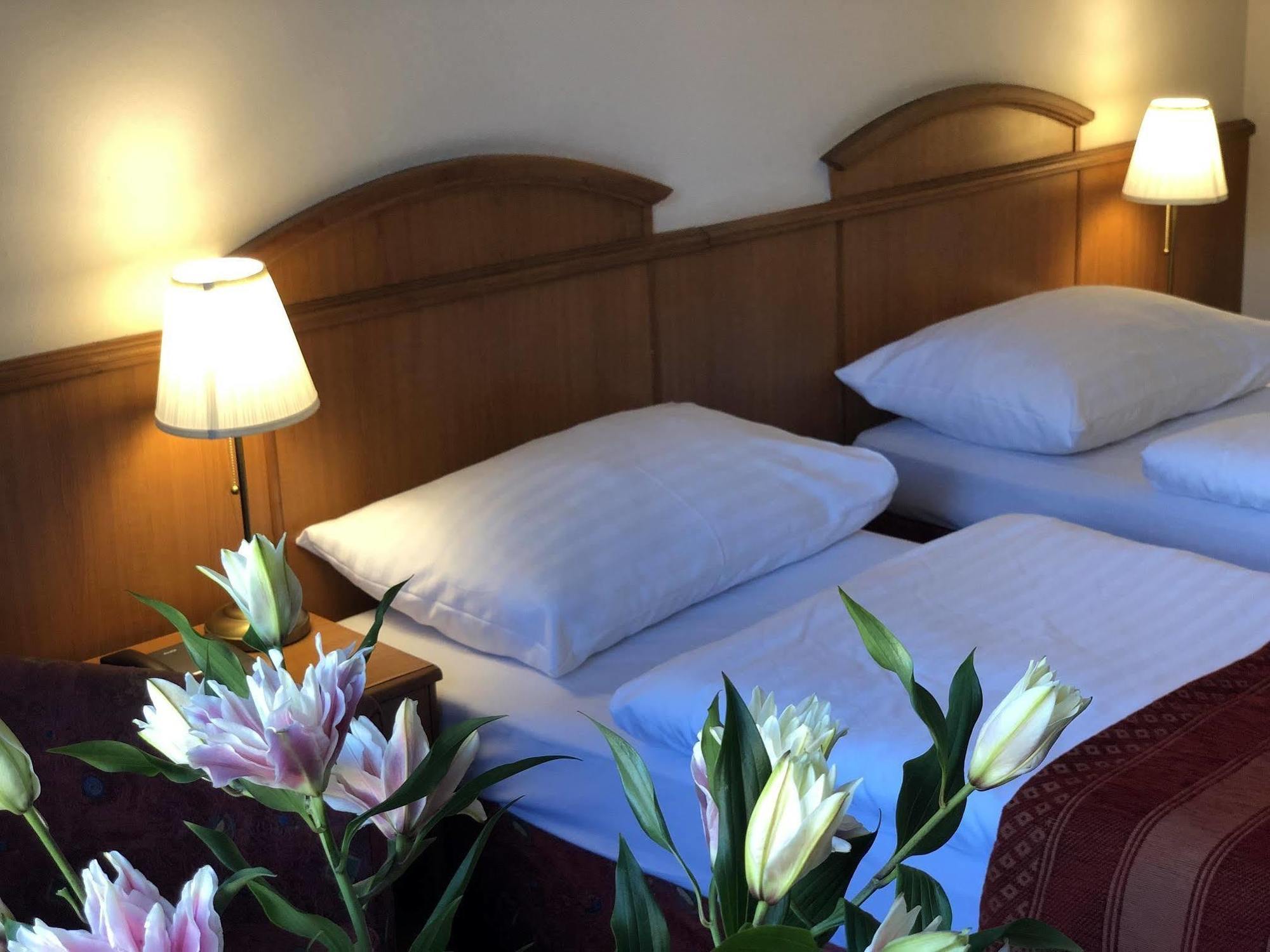 Kavalir Otel Prag Dış mekan fotoğraf